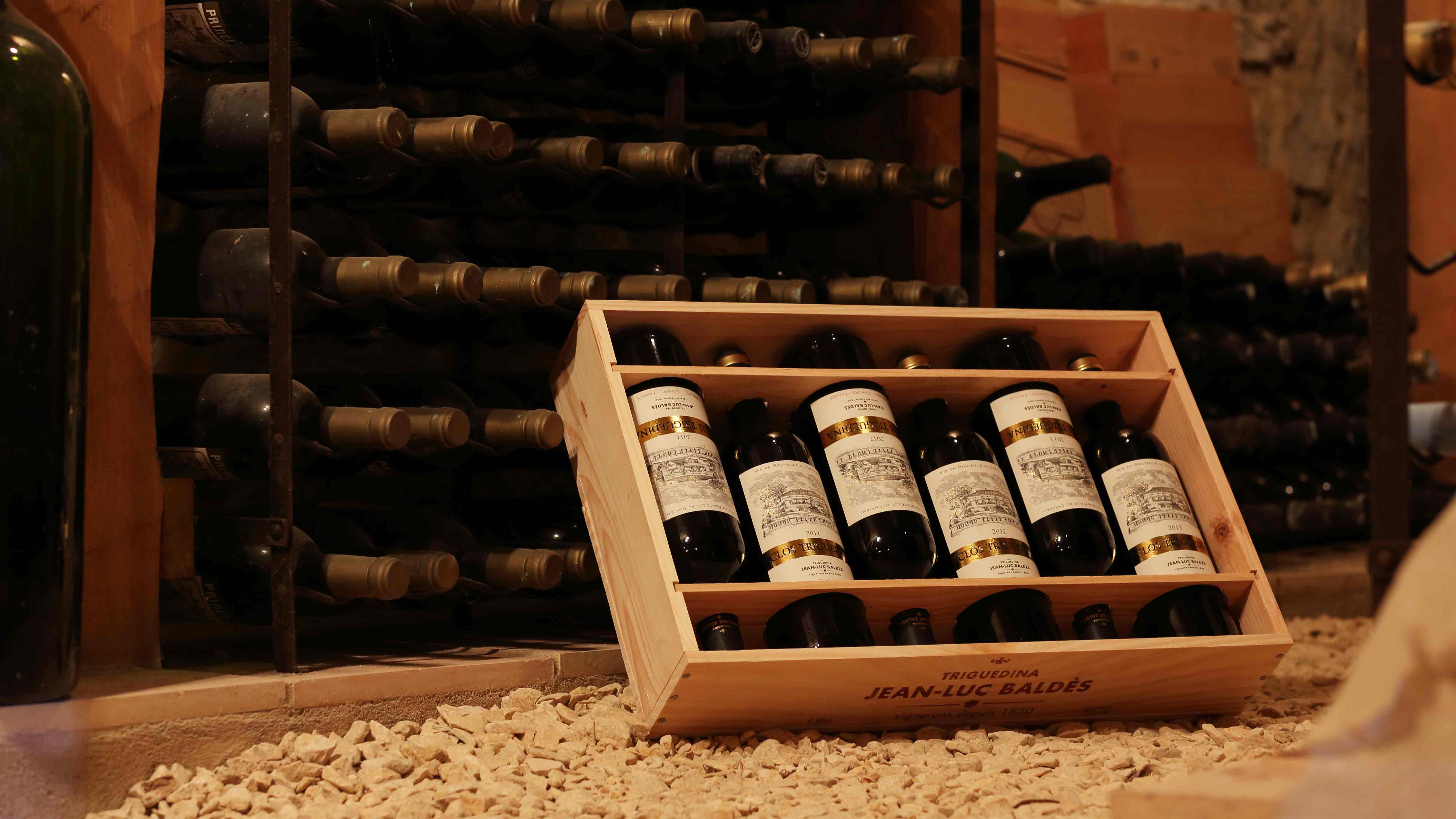 全球限量的垂直年份法國國宴酒「Clos Triguedina」(2011﹑2012﹑2013)。