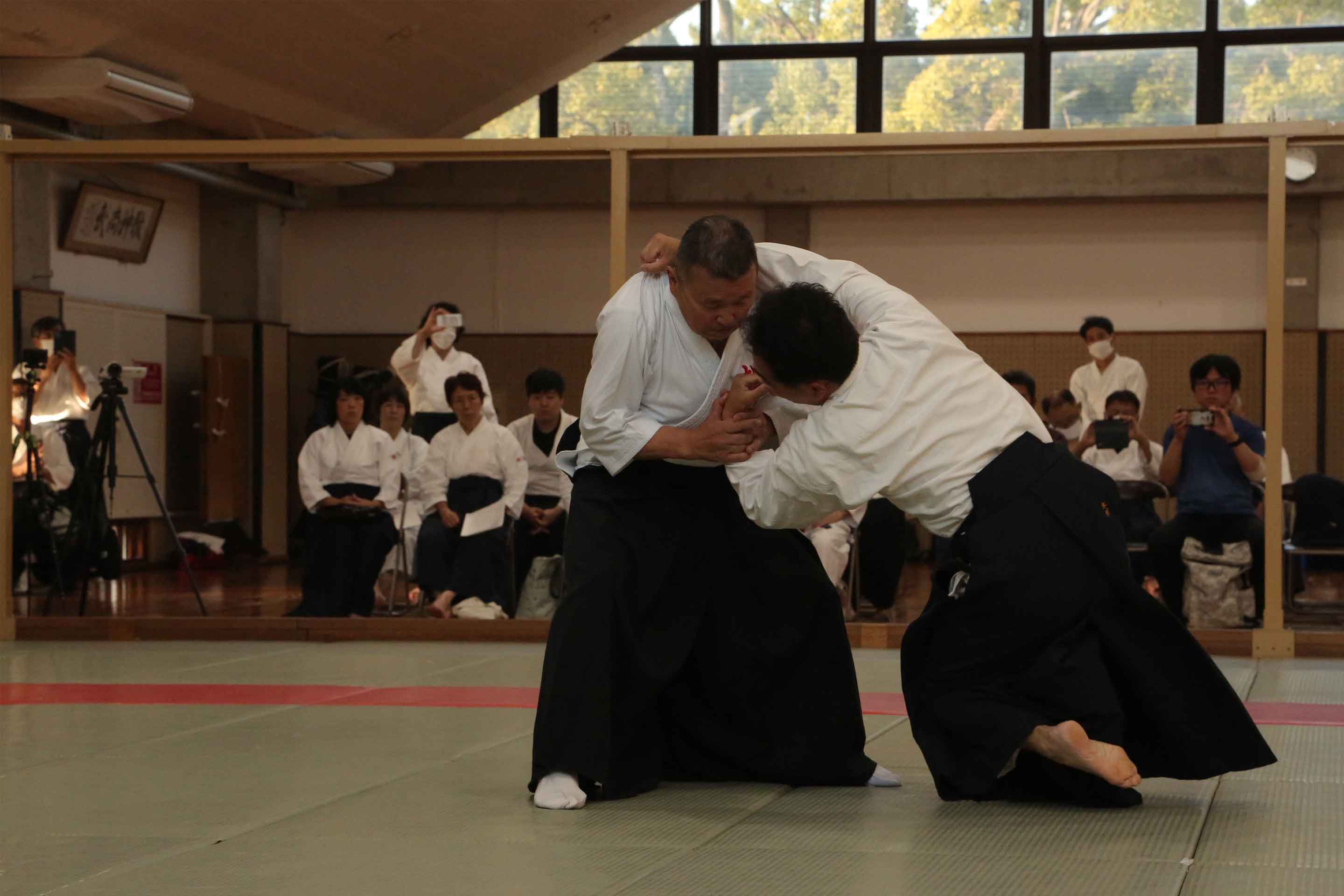 講武館大阪‎‎ガス合気武道部師範 乾 益一氏