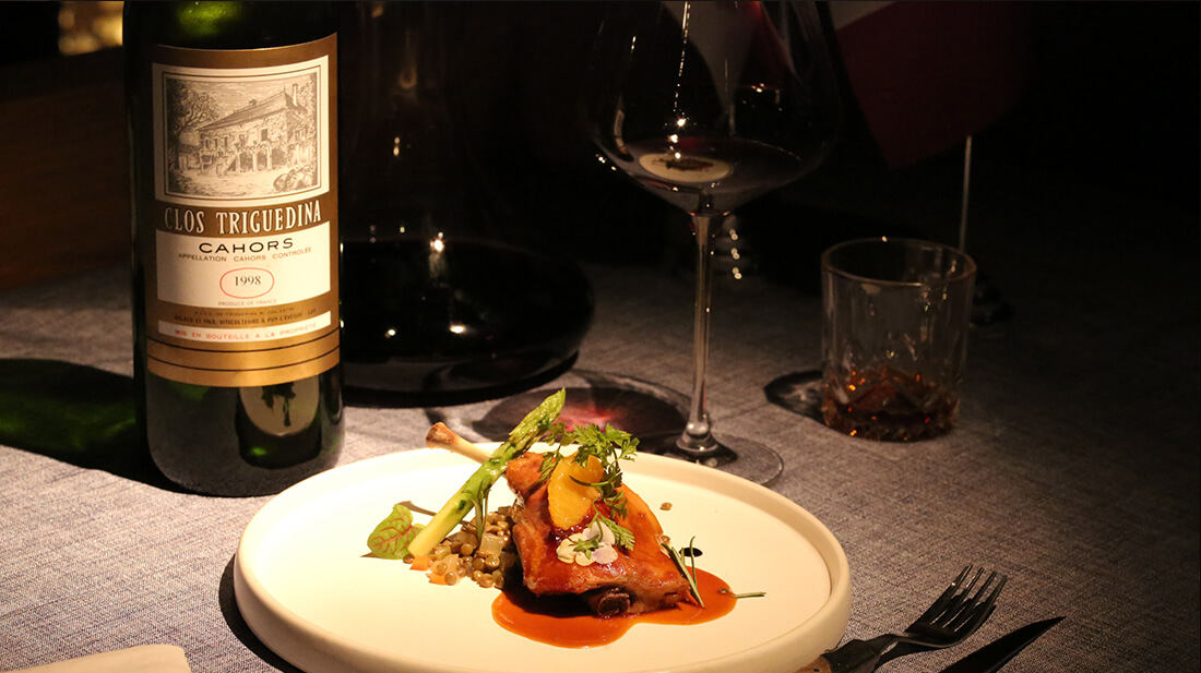 已經絕版的法國國宴酒1998年「Clos Triguedina」(1500 ml)。