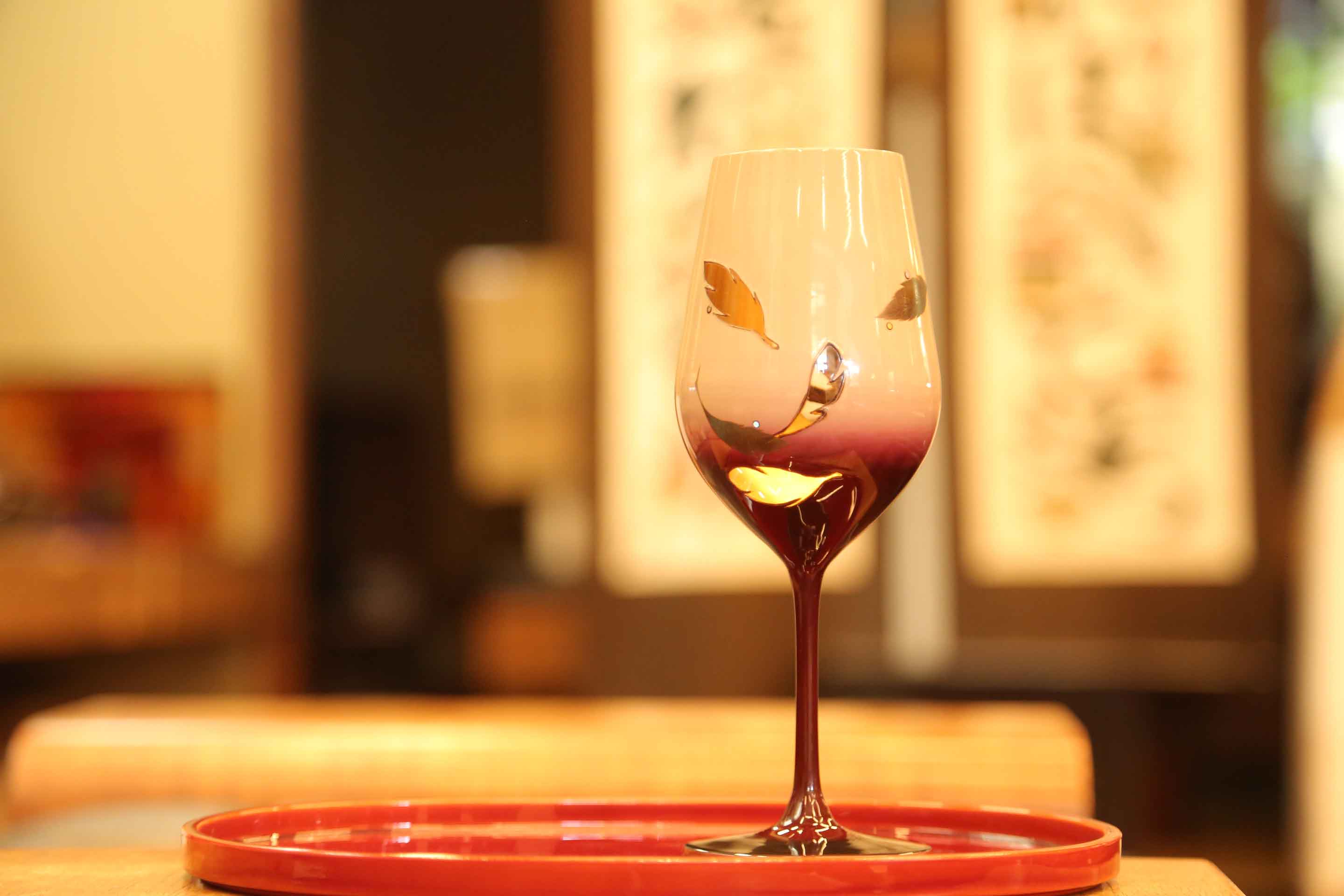 消えていく日本の伝統工芸── 島根の漆器「八雲塗」 KKH-BRIDGE.com