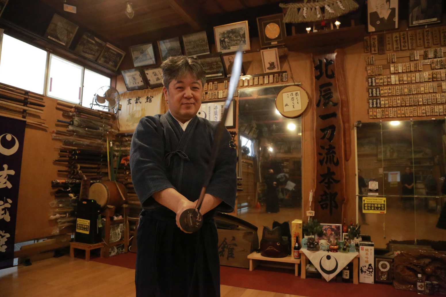 北辰一刀流玄武館第六代宗家小西真円一之。